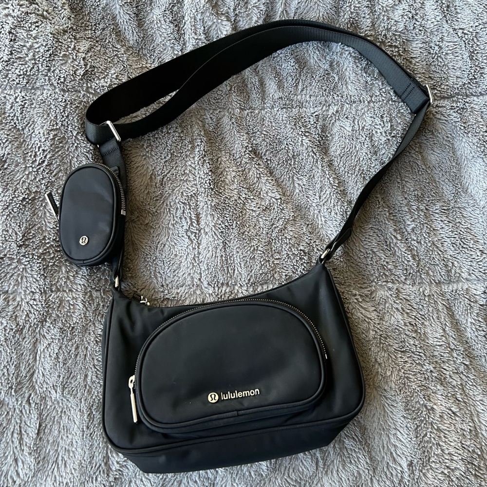 SALE 🎉 Lululemon Crossbody with Nano Pouch